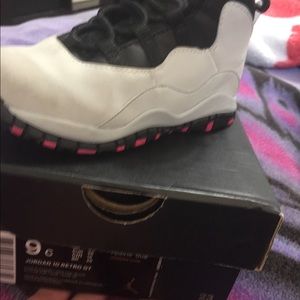 Size 9c Jordan’s. New